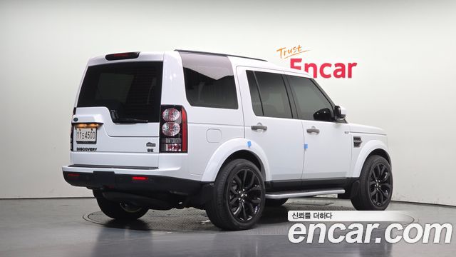 Land Rover Discovery 4 3.0 SDV6 SE 2016 — фото 2