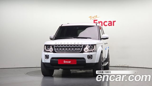 Land Rover Discovery 4 3.0 SDV6 SE 2016 — фото 3