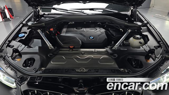 BMW X4 (G02) xDrive20i M Sports Pro 2025 — фото 6