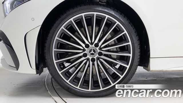Mercedes-Benz CLS-Class (C257) CLS450 4MATIC 2023 — фото 5