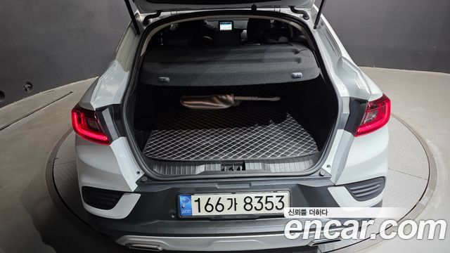Renault Korea XM3 1.3 TCe RE Signature 2023 — фото 20