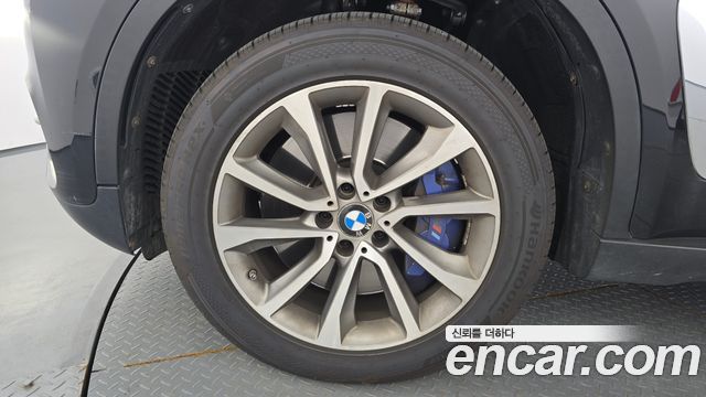 BMW X6 (F16) xDrive 30d 2015 — фото 5