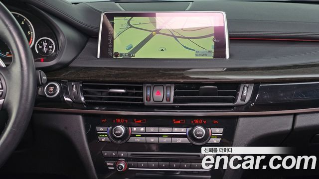 BMW X6 (F16) xDrive 30d 2015 — фото 14