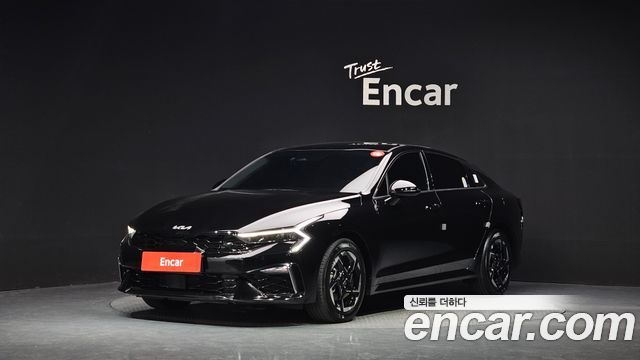 Kia K5 (III) 2.0 Prestige 2024 — фото 1