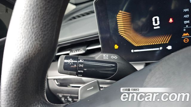 Kia K5 (III) 2.0 Prestige 2024 — фото 28