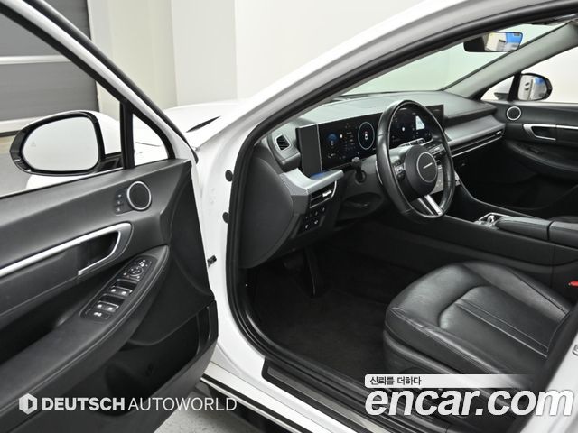 Hyundai Sonata The Edge (DN8) 2.0 Exclusive 2024 — фото 16