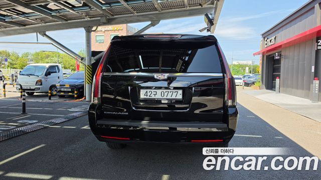 Cadillac Escalade 6.2 ESV 4th 2016 — фото 4