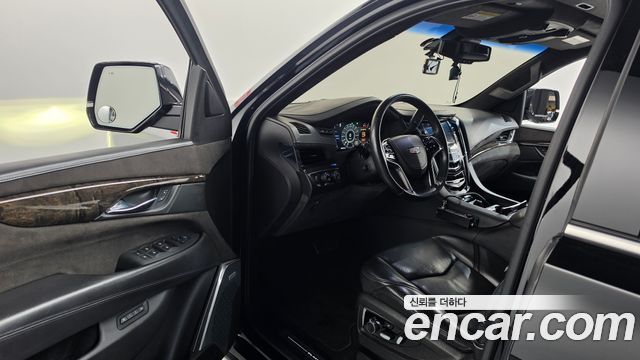 Cadillac Escalade 6.2 ESV 4th 2016 — фото 10