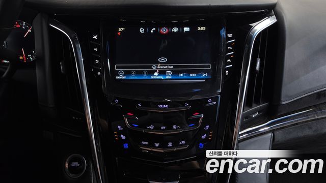 Cadillac Escalade 6.2 ESV 4th 2016 — фото 14