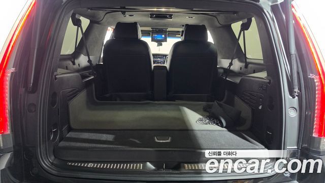 Cadillac Escalade 6.2 ESV 4th 2016 — фото 20
