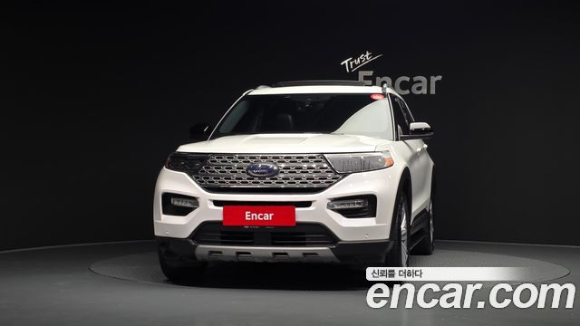Ford Explorer (VI) 2.3 LimIted 4WD 2020 — фото 3