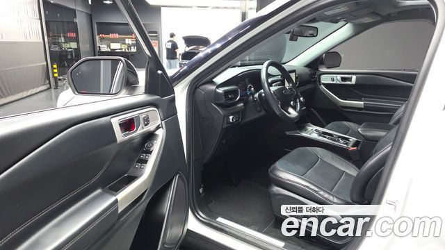 Ford Explorer (VI) 2.3 LimIted 4WD 2020 — фото 10