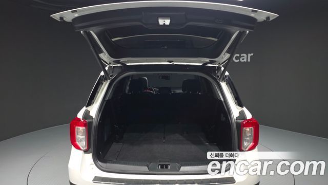 Ford Explorer (VI) 2.3 LimIted 4WD 2020 — фото 20