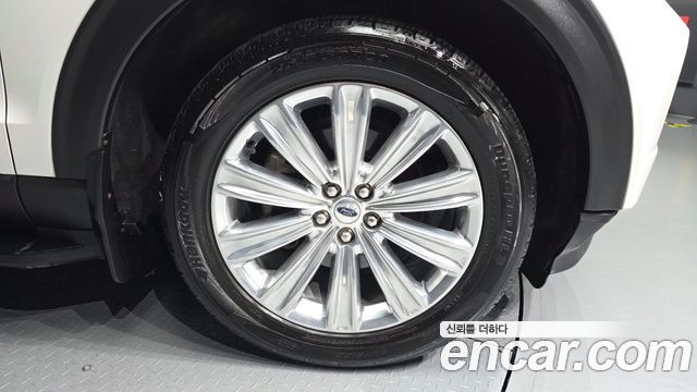 Ford Explorer (VI) 2.3 LimIted 4WD 2020 — фото 21