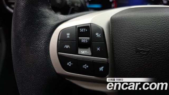 Ford Explorer (VI) 2.3 LimIted 4WD 2020 — фото 31