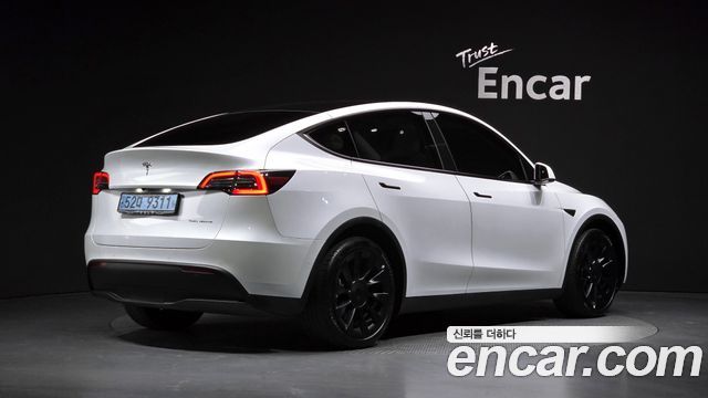 Tesla Model Y Long Range AWD 2021 — фото 2