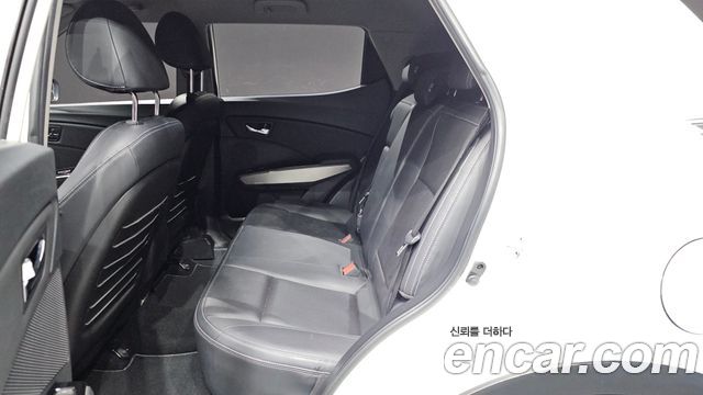 KG Mobility (SsangYong) Tivoli LX 2WD DLX 2015 — фото 26