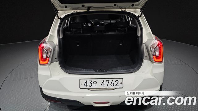KG Mobility (SsangYong) Tivoli LX 2WD DLX 2015 — фото 32