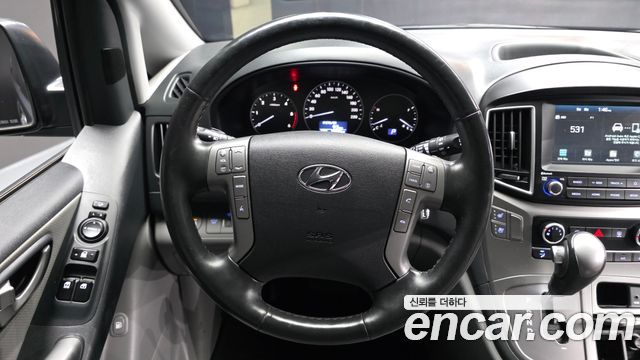 Hyundai Grand Starex Van 5-Seater Modern 2021 — фото 13