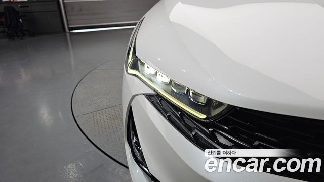 Kia K5 (III) 2.0 LPI(Renter car) Strandard 2021 — фото 22