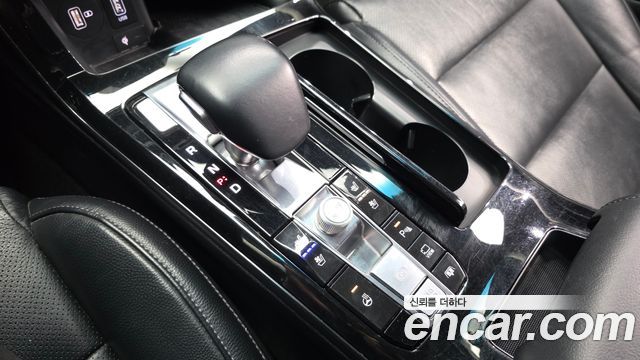 Kia K7 Premier 3.0 LPI Prestige(Rented) 2021 — фото 9