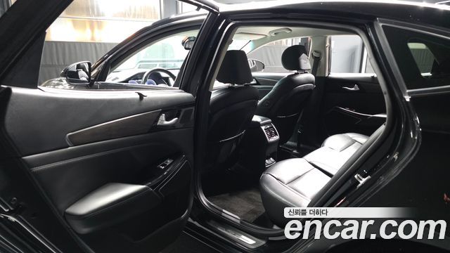 Kia K7 Premier 3.0 LPI Prestige(Rented) 2021 — фото 26