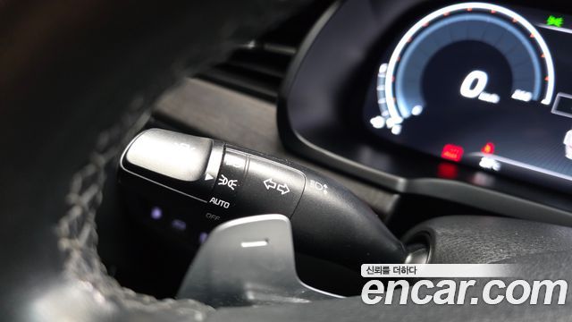 Kia K7 Premier 3.0 LPI Prestige(Rented) 2021 — фото 29