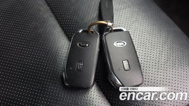 Kia K7 Premier 3.0 LPI Prestige(Rented) 2021 — фото 35