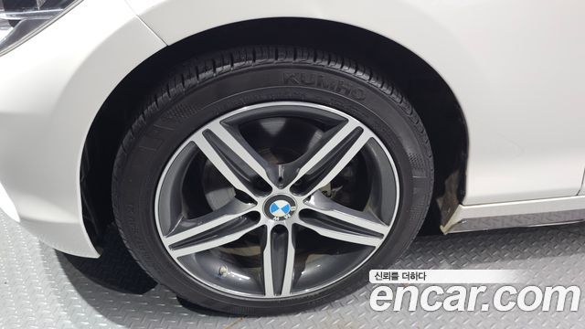 BMW 1 Series (F20) 118d Sport 5Door 2017 — фото 5