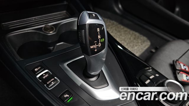 BMW 1 Series (F20) 118d Sport 5Door 2017 — фото 9