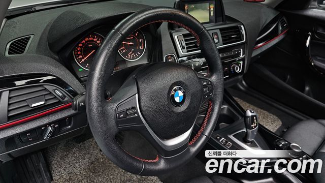 BMW 1 Series (F20) 118d Sport 5Door 2017 — фото 17