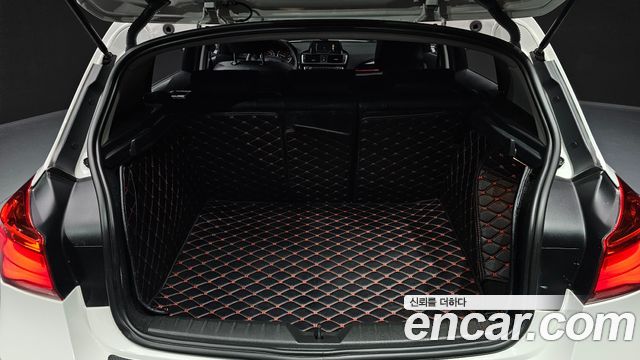 BMW 1 Series (F20) 118d Sport 5Door 2017 — фото 20
