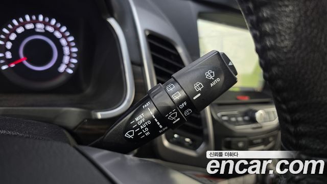 KG Mobility (SsangYong) Korando C 2.2 RX 2WD DLX 2016 — фото 16