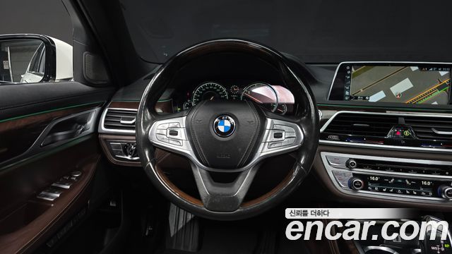 BMW 7 Series (G11) 730Ld xDrive 2016 — фото 12