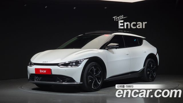 Kia EV6 Long Range Earth 2023 — фото 1