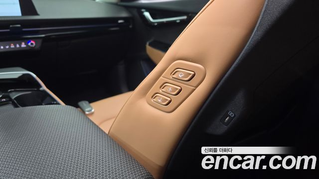 Kia EV6 Long Range Earth 2023 — фото 31