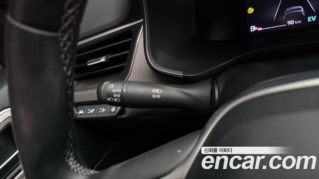Renault Korea Arkana 1.6 E-TECH Techno 2025 — фото 29