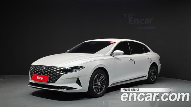 Hyundai Grandeur (IG) 3.0 LPi Rent Car Premium