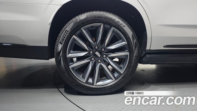 Cadillac Escalade (V) 6.2 Sports Platinum 2021 — фото 5