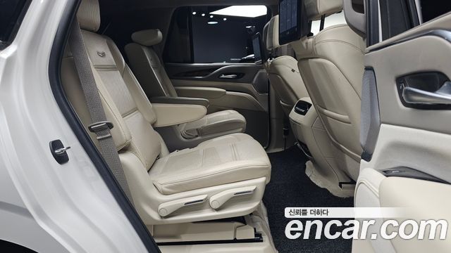 Cadillac Escalade (V) 6.2 Sports Platinum 2021 — фото 11