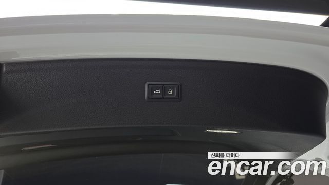 Audi Q5 (FY) 40 TDI Quattro Premium 2021 — фото 18