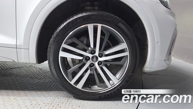 Audi Q5 (FY) 40 TDI Quattro Premium 2021 — фото 21