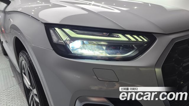 Audi Q5 (FY) 40 TDI Quattro Premium 2021 — фото 22