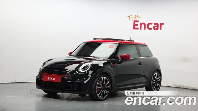 MINI Cooper S JCW 3rd Generation 2023 — фото 1