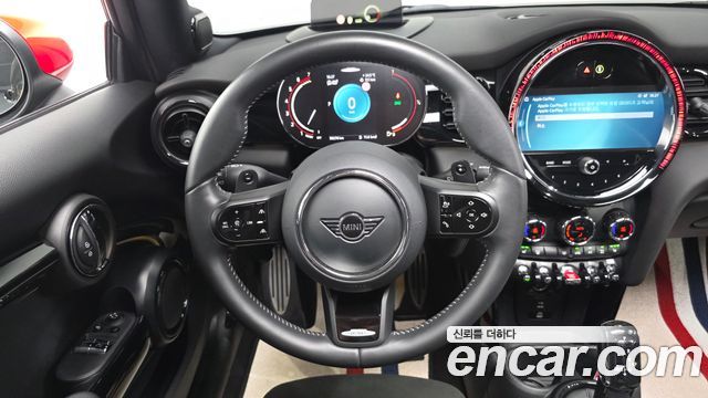 MINI Cooper S JCW 3rd Generation 2023 — фото 13