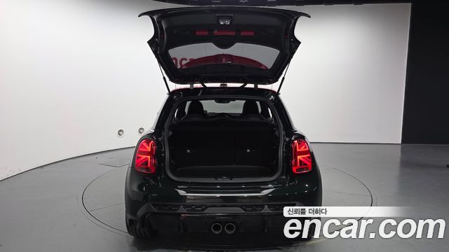 MINI Cooper S JCW 3rd Generation 2023 — фото 20