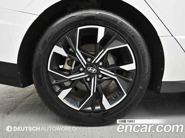 Hyundai Sonata The Edge (DN8) 2.0 Exclusive 2024 — фото 6
