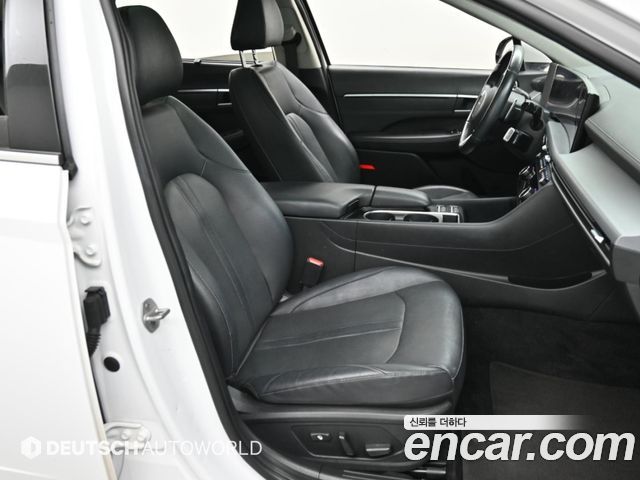 Hyundai Sonata The Edge (DN8) 2.0 Exclusive 2024 — фото 15