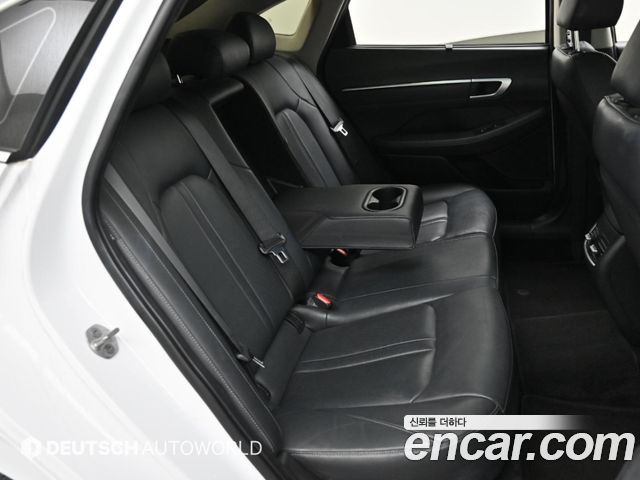 Hyundai Sonata The Edge (DN8) 2.0 Exclusive 2024 — фото 17