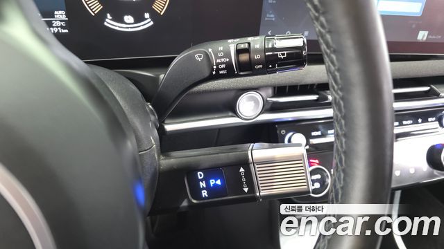 Hyundai Tucson Hybrid (NX4) HEV 1.6 2WD Premium 2024 — фото 9